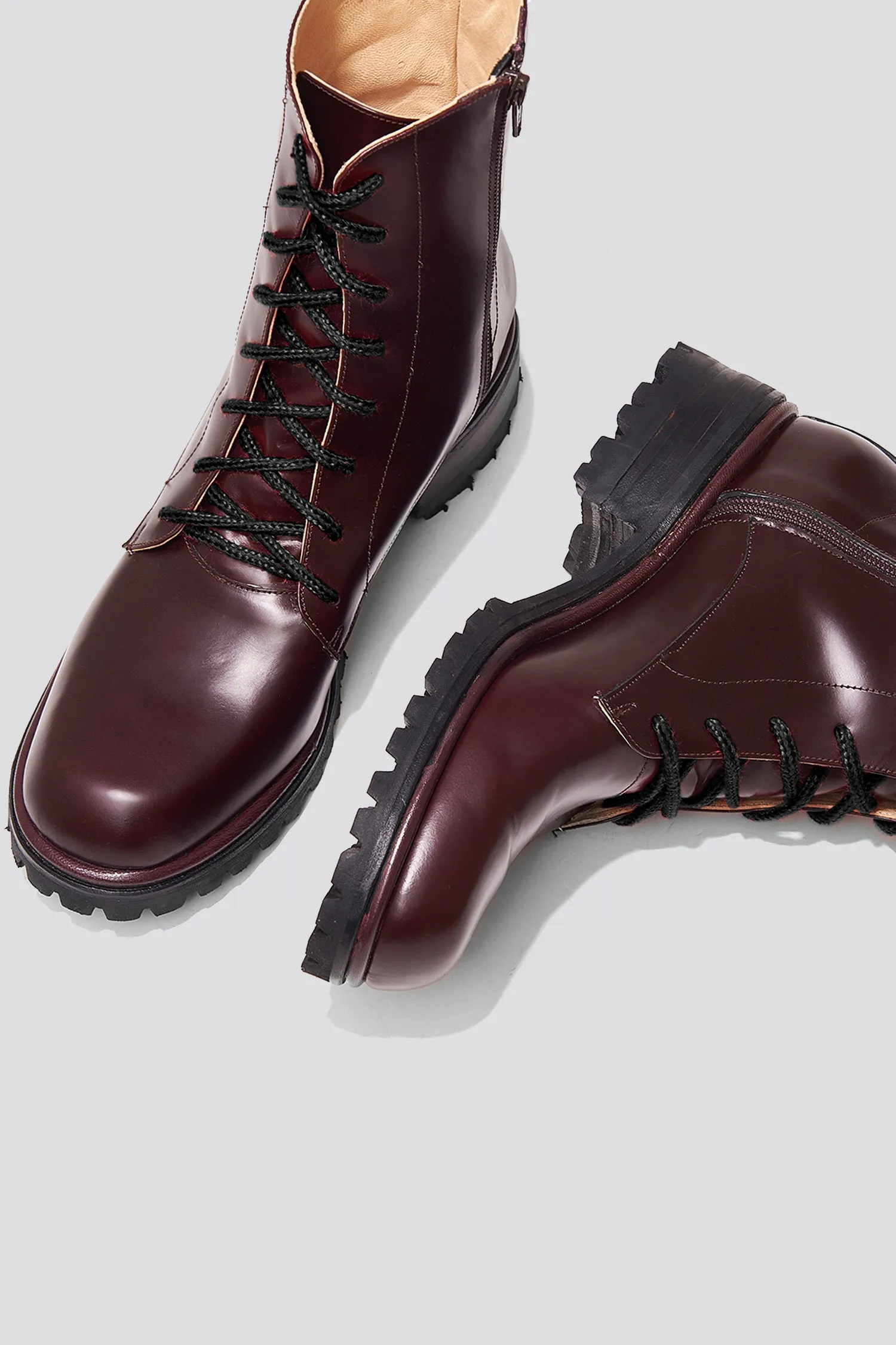 Low Roma Lace Up Boot in Tannat