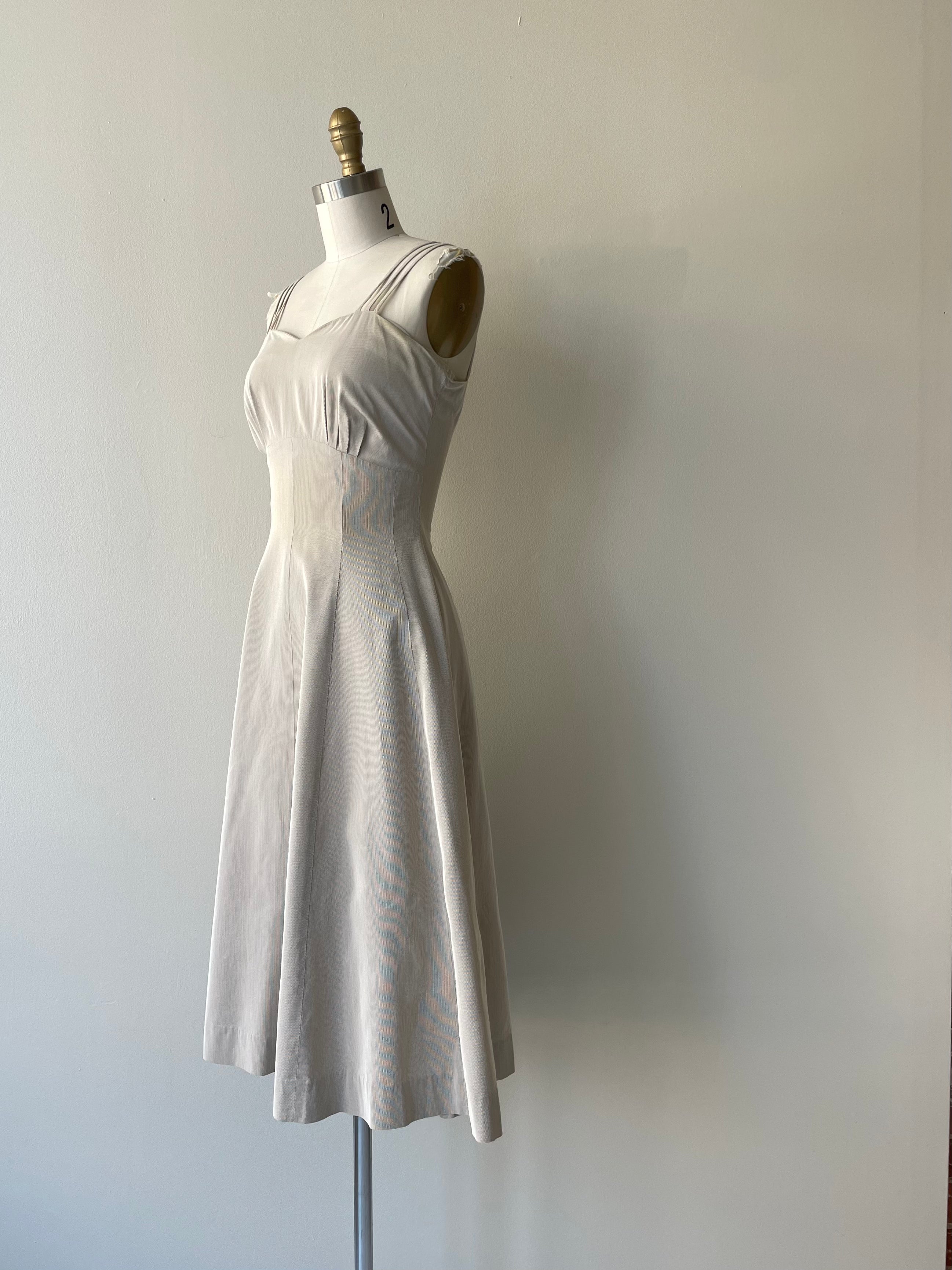 Mineral Light Dress | 1950s