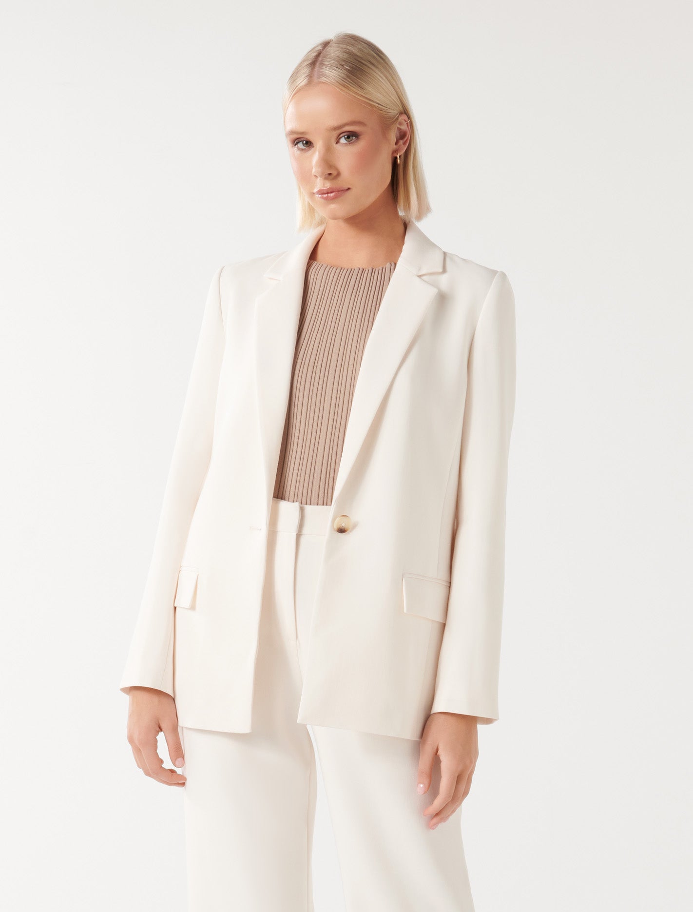 Remi Single Breasted Blazer