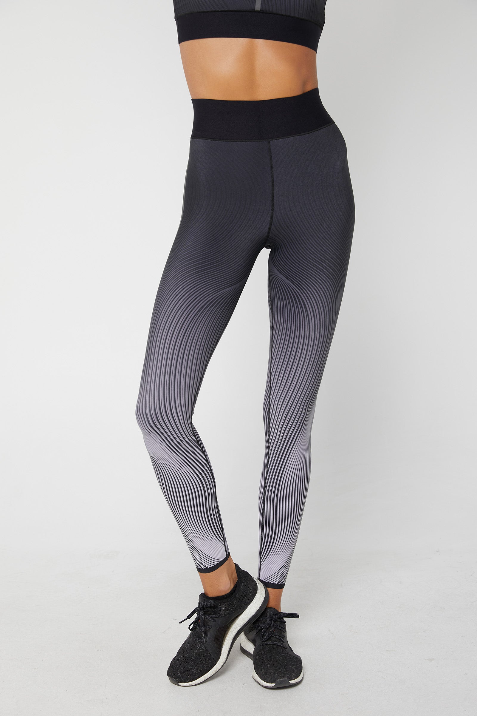 Ruffle Wave Legging