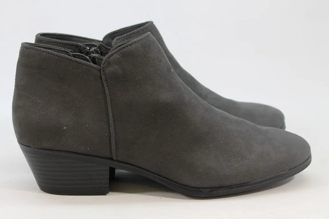 Style &Co Wileyy Women's Grey Boots 7.5M(ZAP10873)